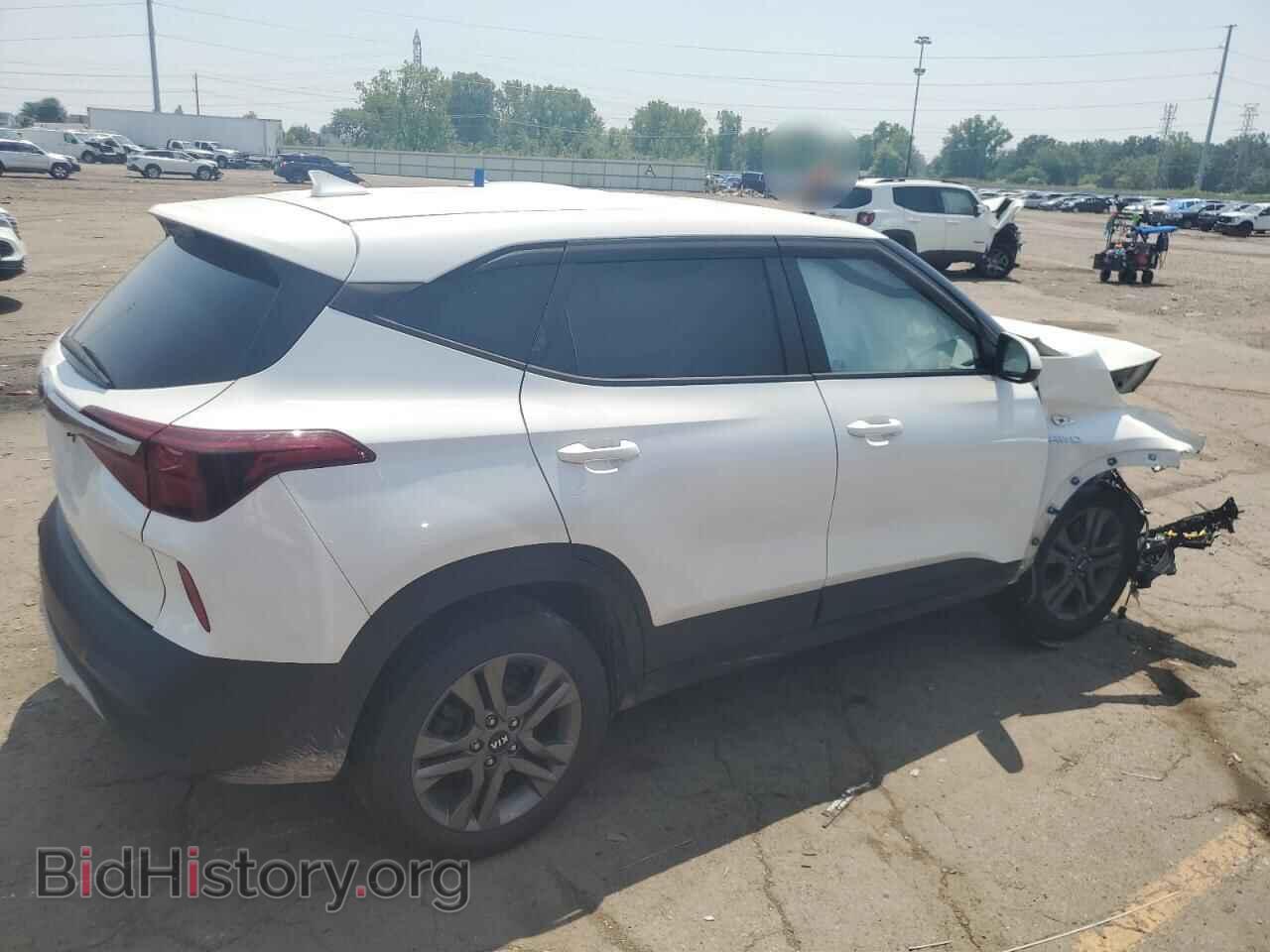 2021 KIA SELTOS - VIN: KNDEPCAA8M7156309 - Фото 3
