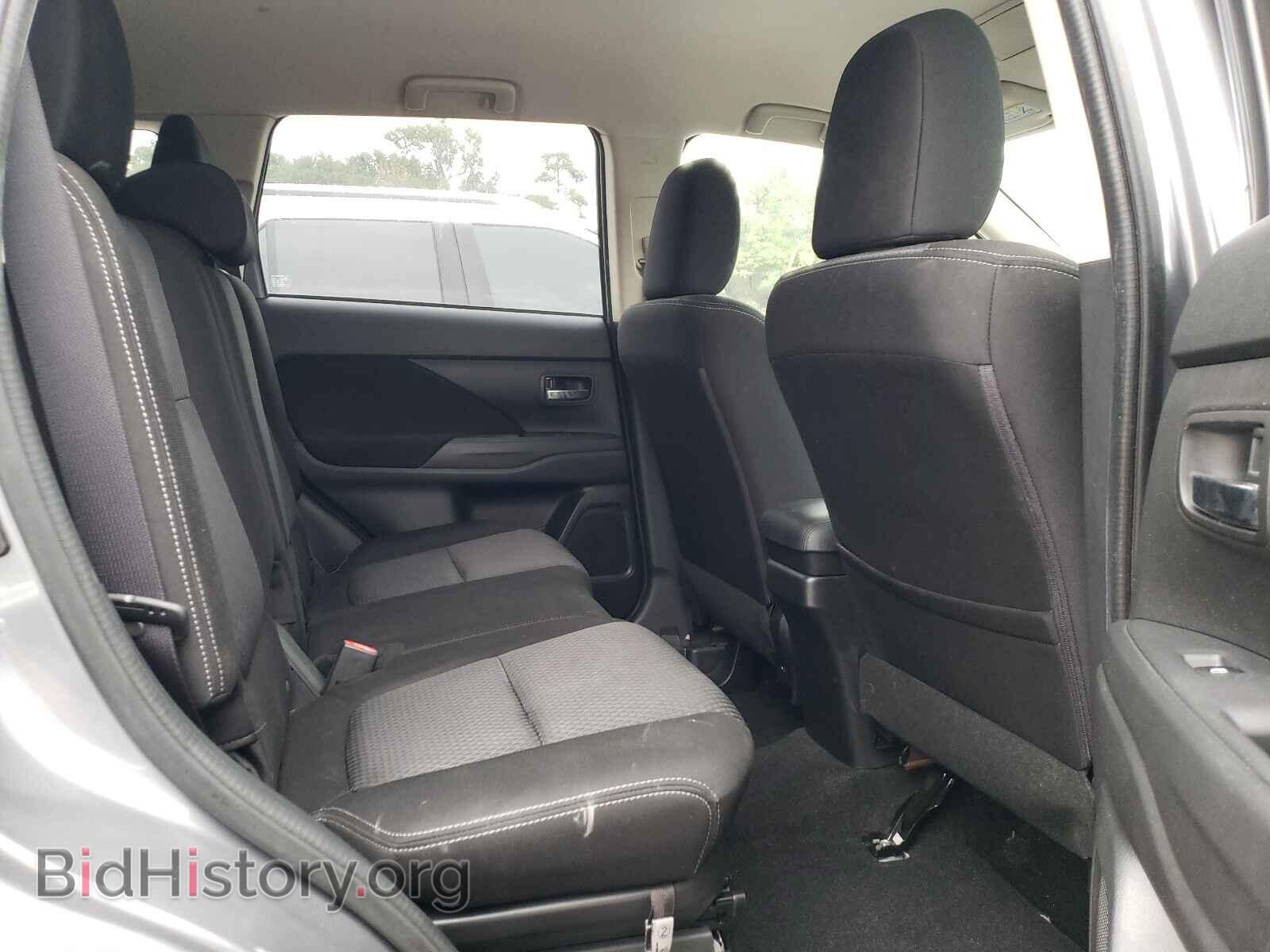 2017 MITSUBISHI OUTLANDER - VIN: JA4AD2A36HZ027122 - Фото 6