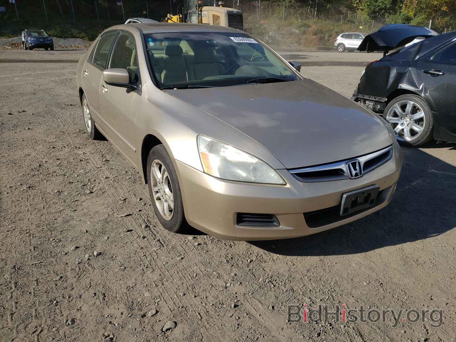 Photo 1HGCM56777A179825 - HONDA ACCORD 2007