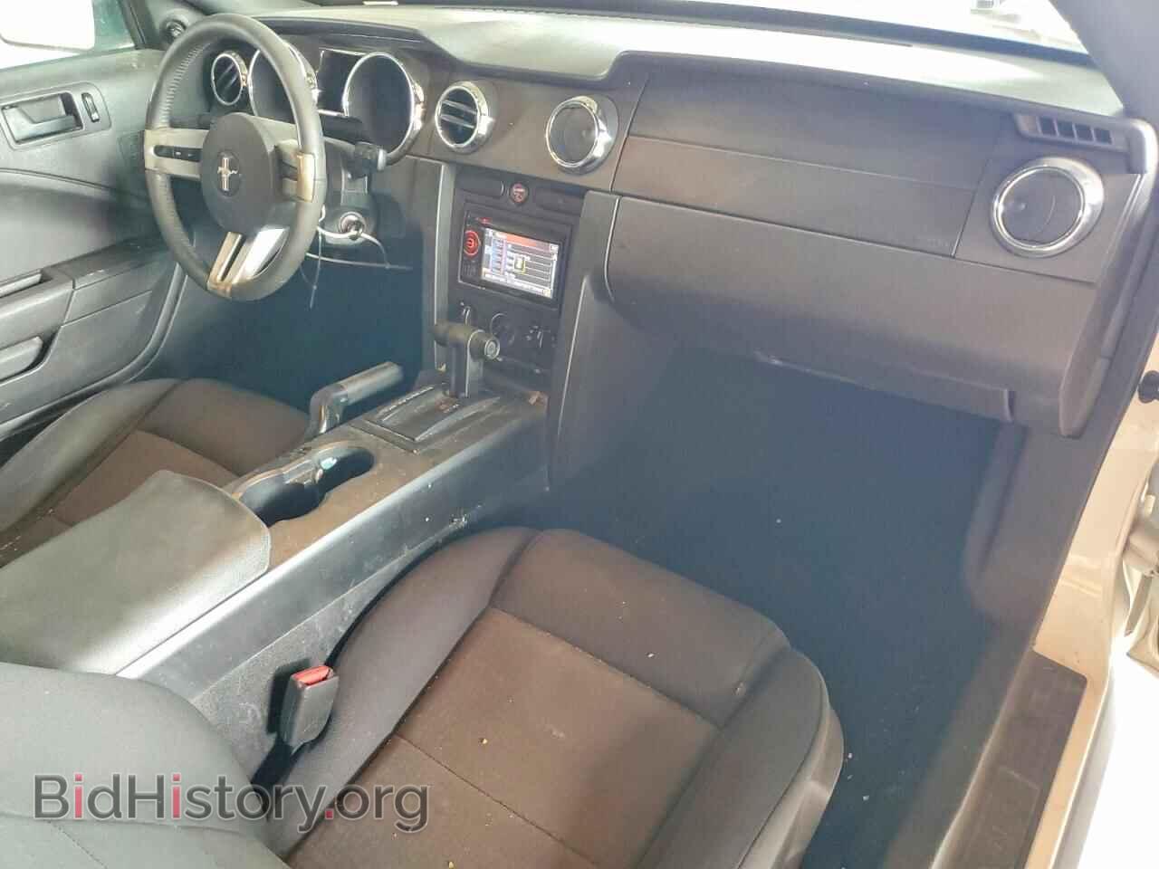2007 FORD MUSTANG - VIN: 1ZVFT80N375274072 - Фото 8