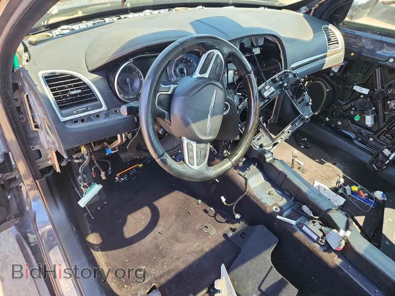2017 CHRYSLER 300 - VIN: 2C3CCAEG5HH570216 - Photo 8