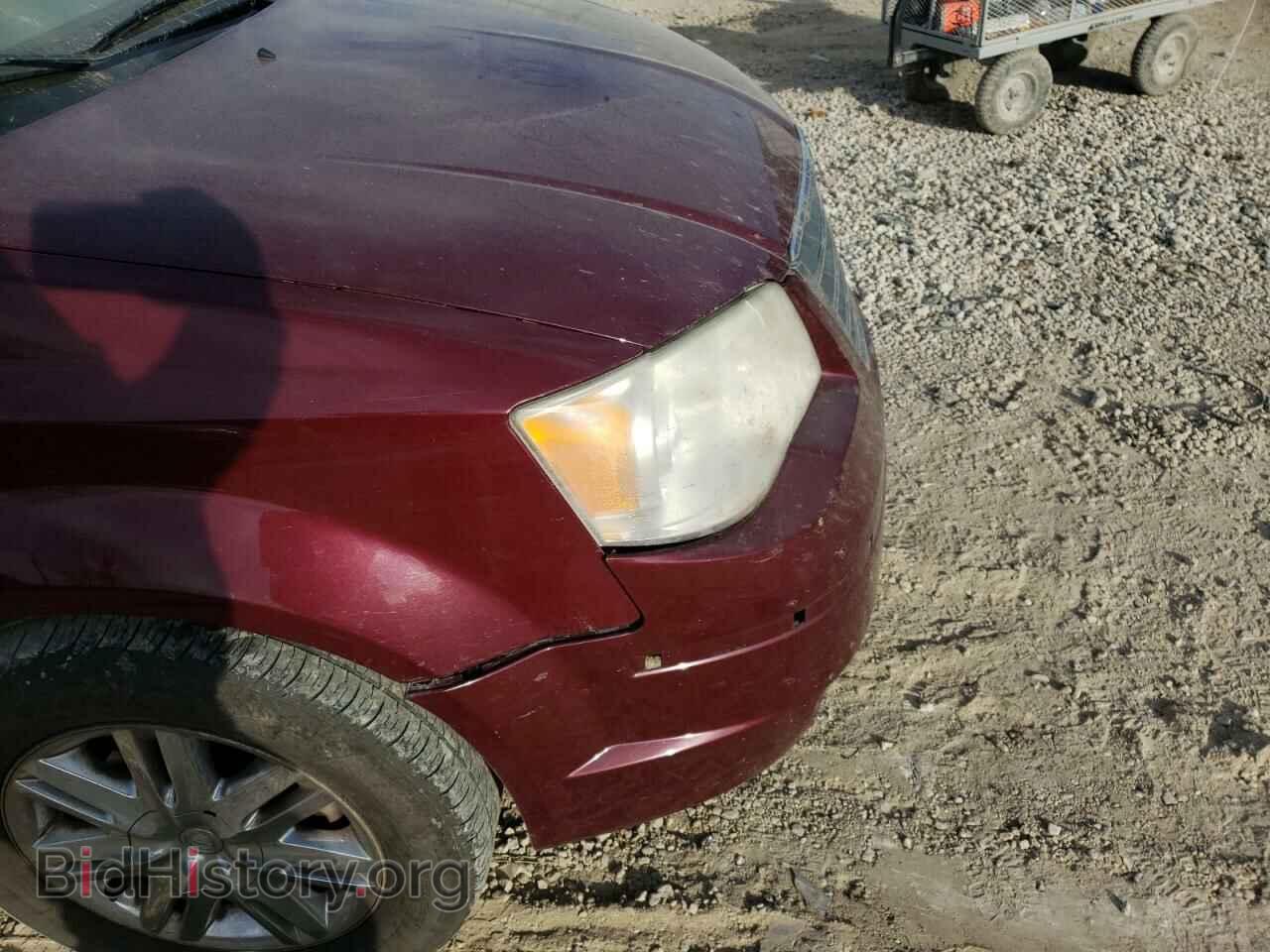 2009 CHRYSLER MINIVAN - VIN: 2A8HR64X49R619201 - Фото 9