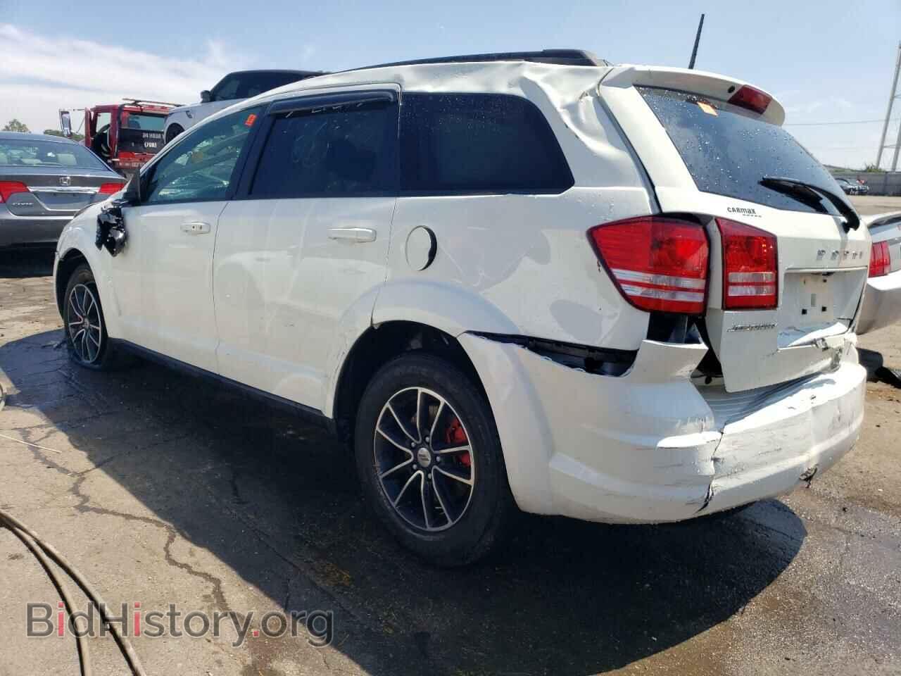 2018 DODGE JOURNEY - VIN: 3C4PDCAB2JT529619 - Фото 2