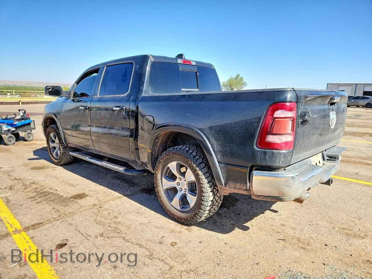 2019 RAM 1500 - VIN: 1C6SRFJT1KN505715 - Фото 2
