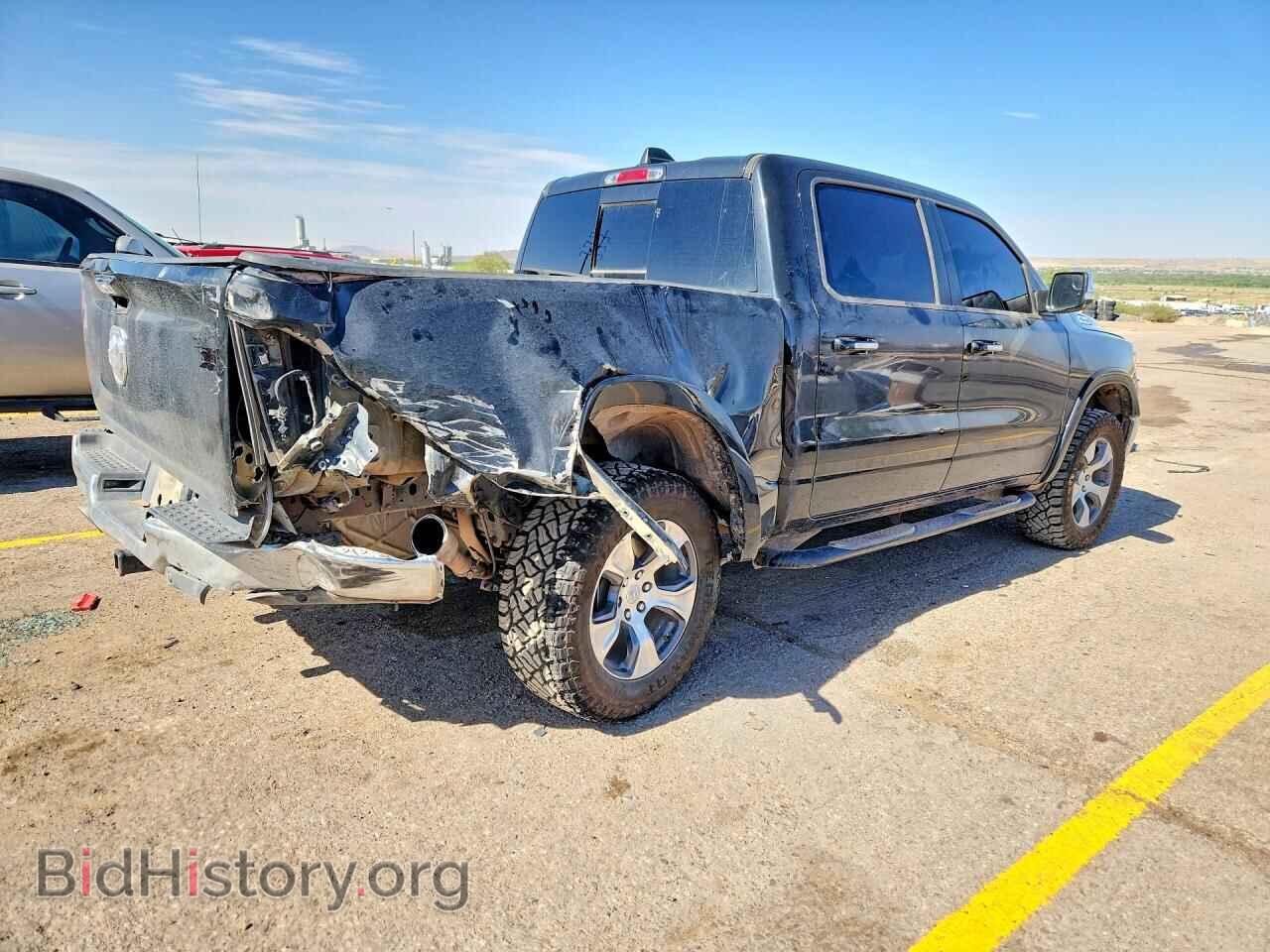 2019 RAM 1500 - VIN: 1C6SRFJT1KN505715 - Фото 3