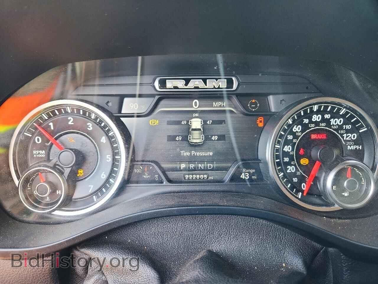 2019 RAM 1500 - VIN: 1C6SRFJT1KN505715 - Фото 9