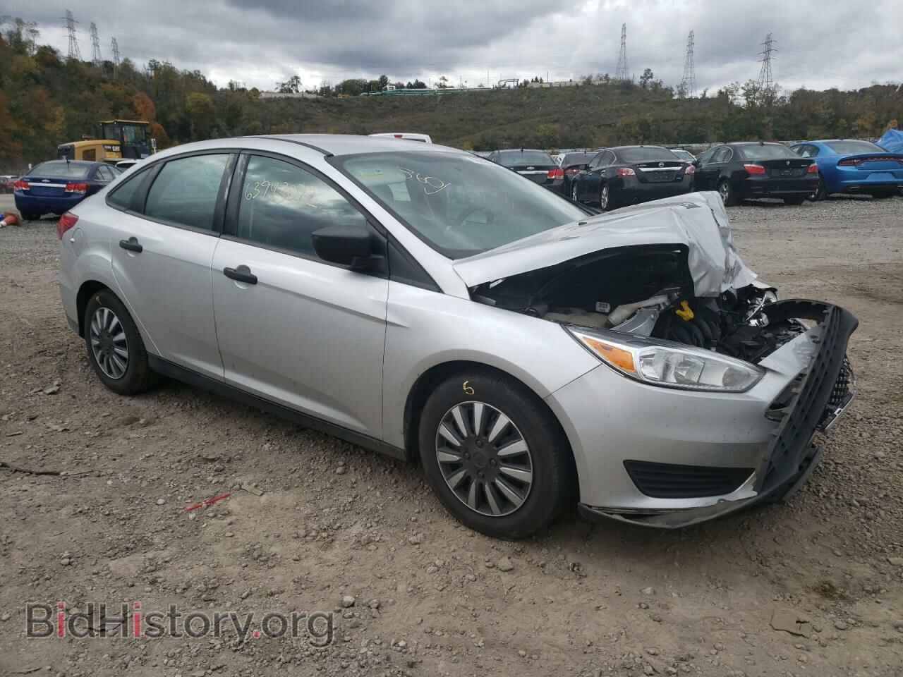 Photo 1FADP3E24HL313058 - FORD FOCUS 2017