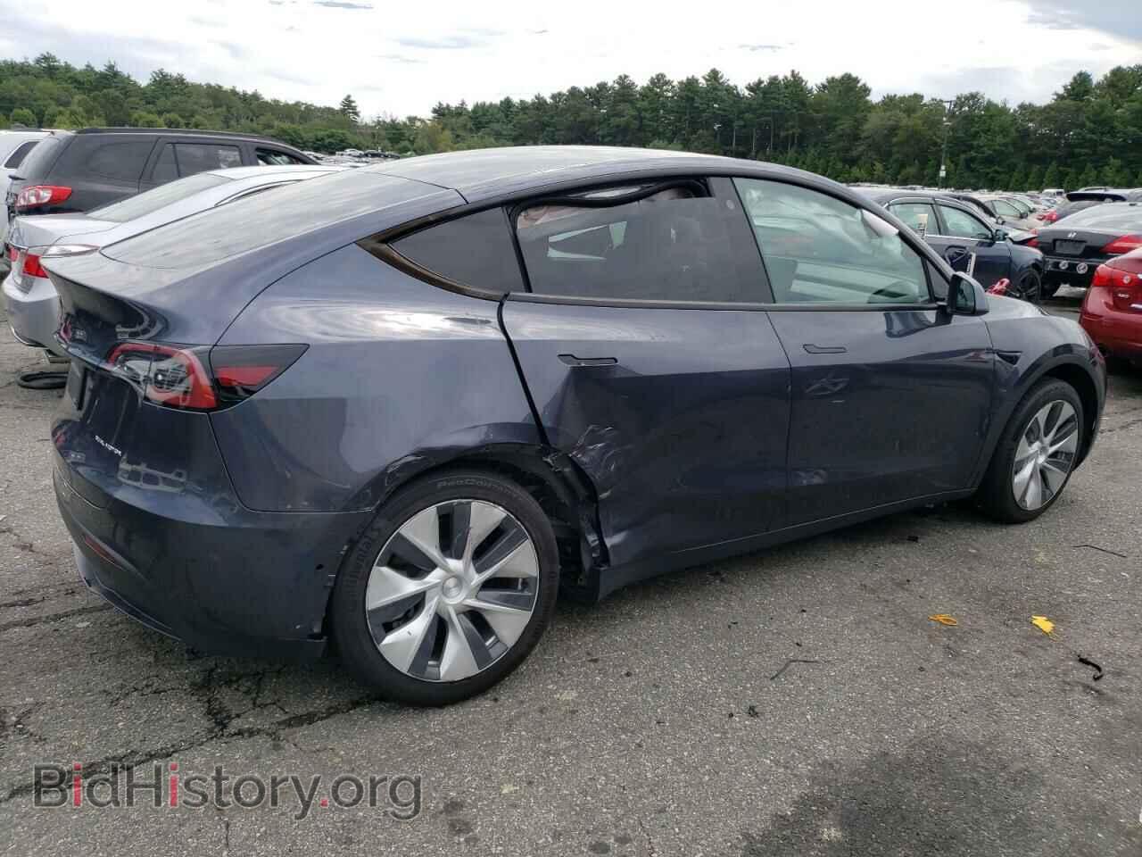 2022 TESLA MODEL Y - VIN: 7SAYGDEE9NF308502 - Фото 3
