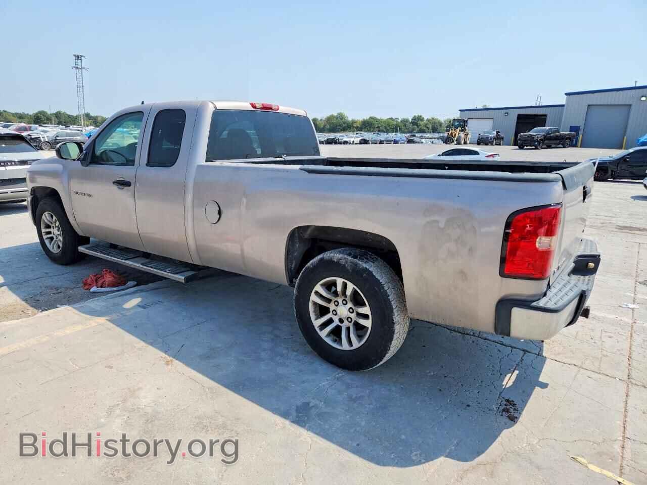 2007 CHEVROLET SILVERADO - VIN: 1GCEC19J67E526337 - Photo 2