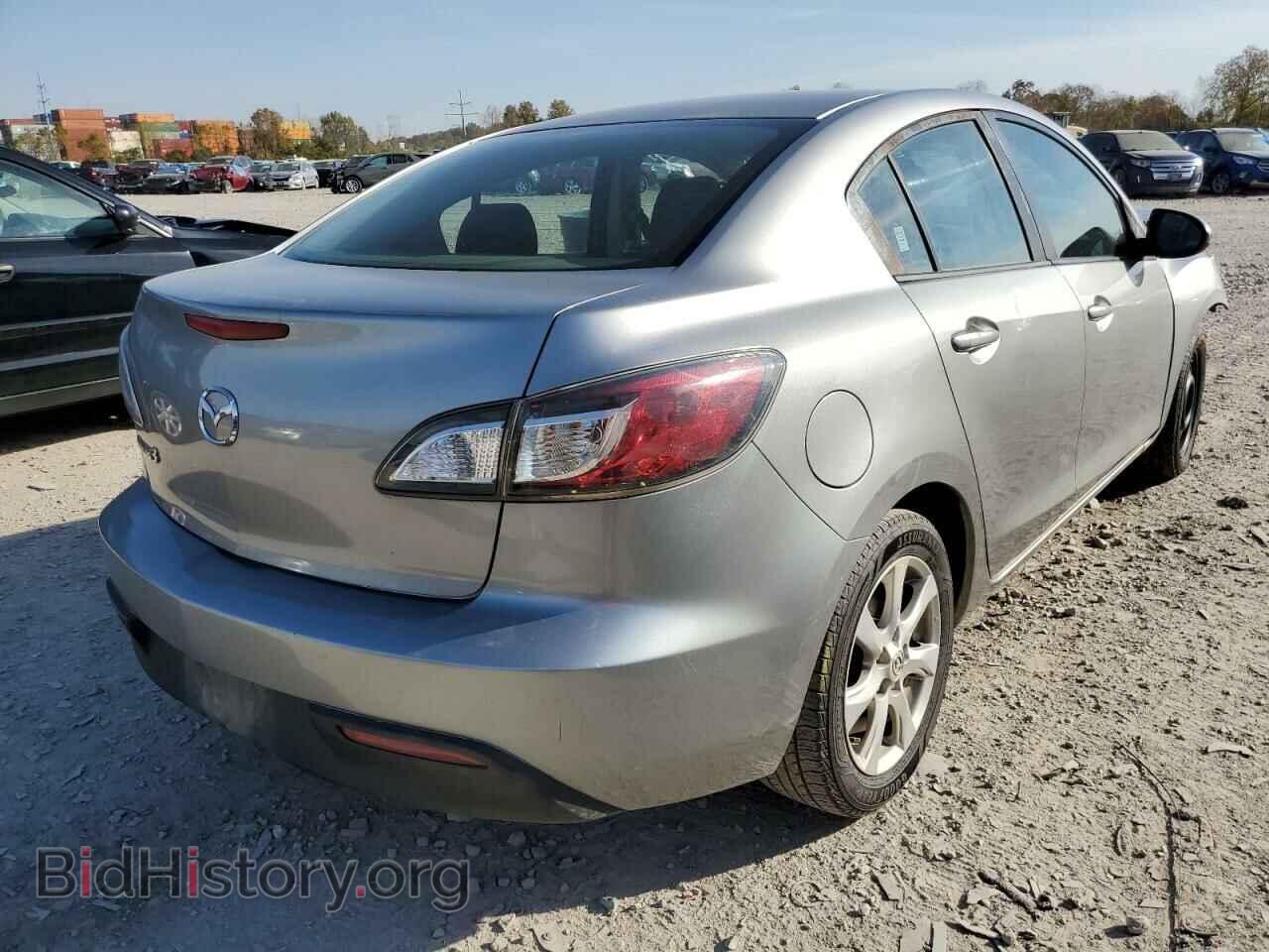 2010 MAZDA 3 - VIN: JM1BL1SF0A1122053 - Photo 4