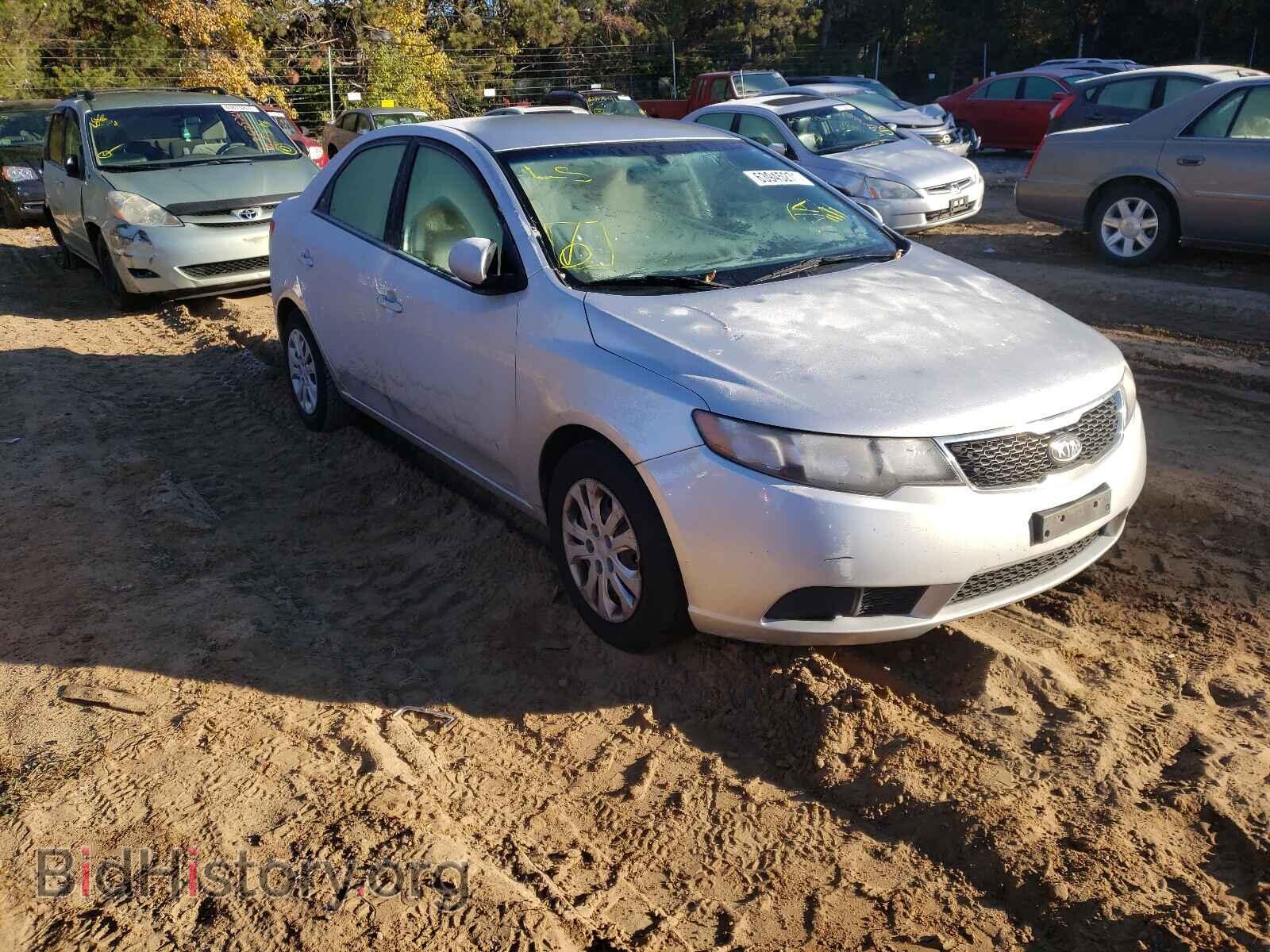Photo KNAFT4A24B5885959 - KIA FORTE 2011