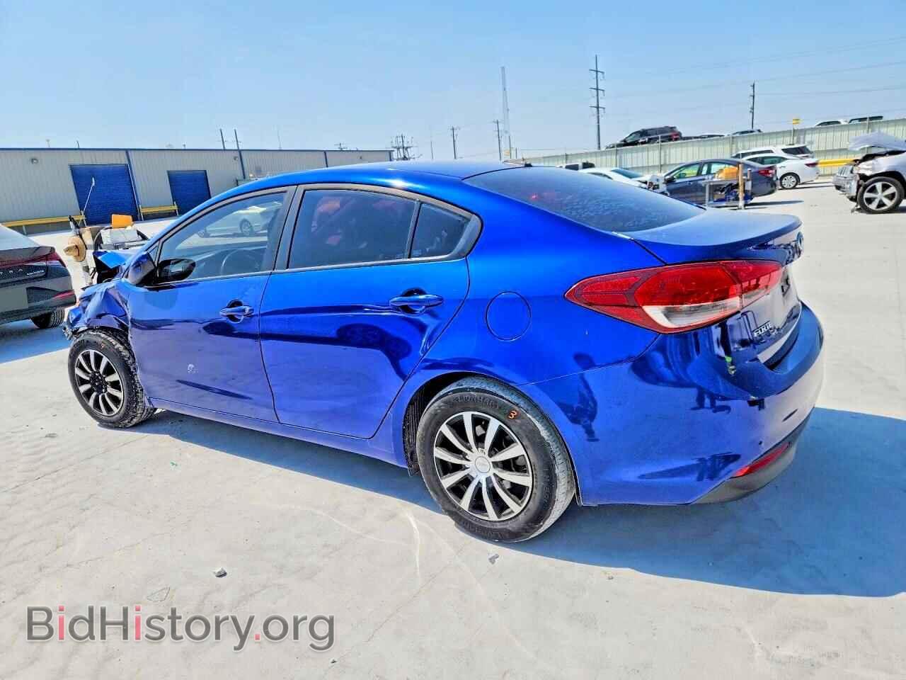 2017 KIA FORTE - VIN: 3KPFL4A74HE053601 - Фото 2