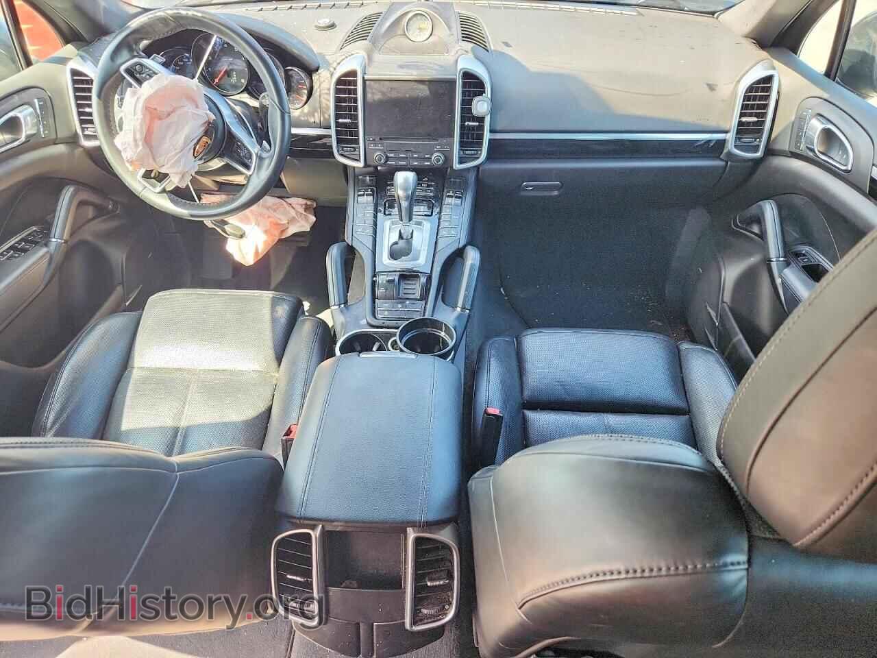 2018 PORSCHE CAYENNE - VIN: WP1AA2A21JKA06701 - Photo 8