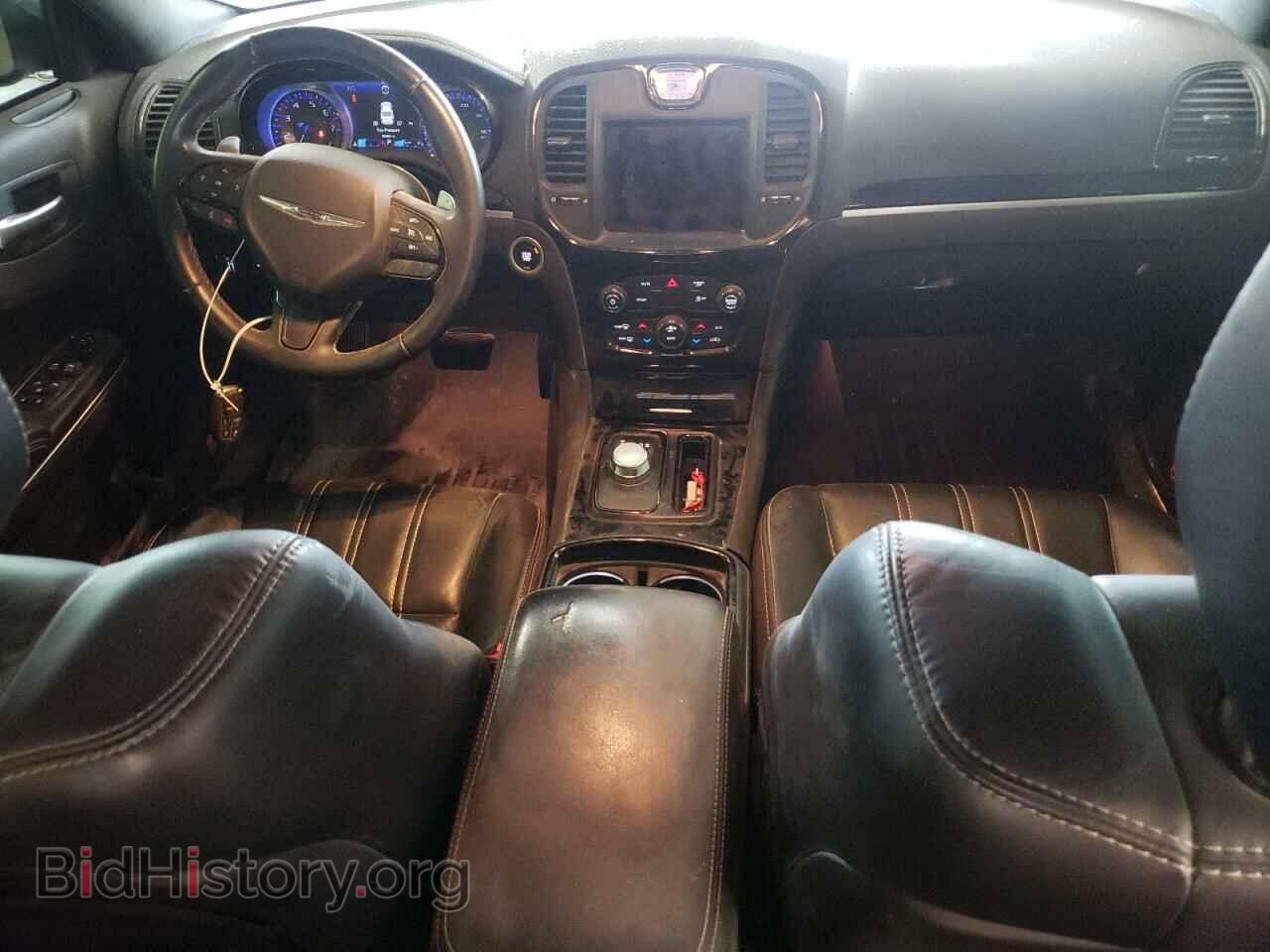 2017 CHRYSLER 300 - VIN: 2C3CCAGG3HH560345 - Фото 8