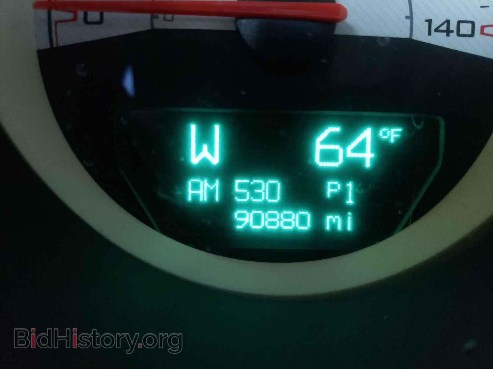 2014 DODGE CHALLENGER - VIN: 2C3CDYAG2EH229802 - Фото 8