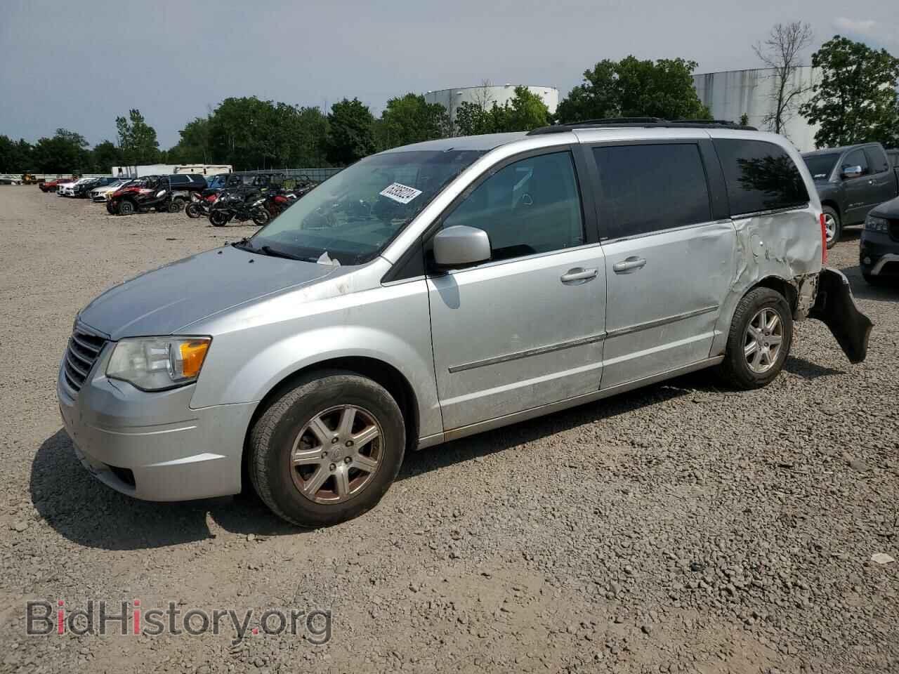 Photo 2A4RR5D13AR104920 - CHRYSLER MINIVAN 2010
