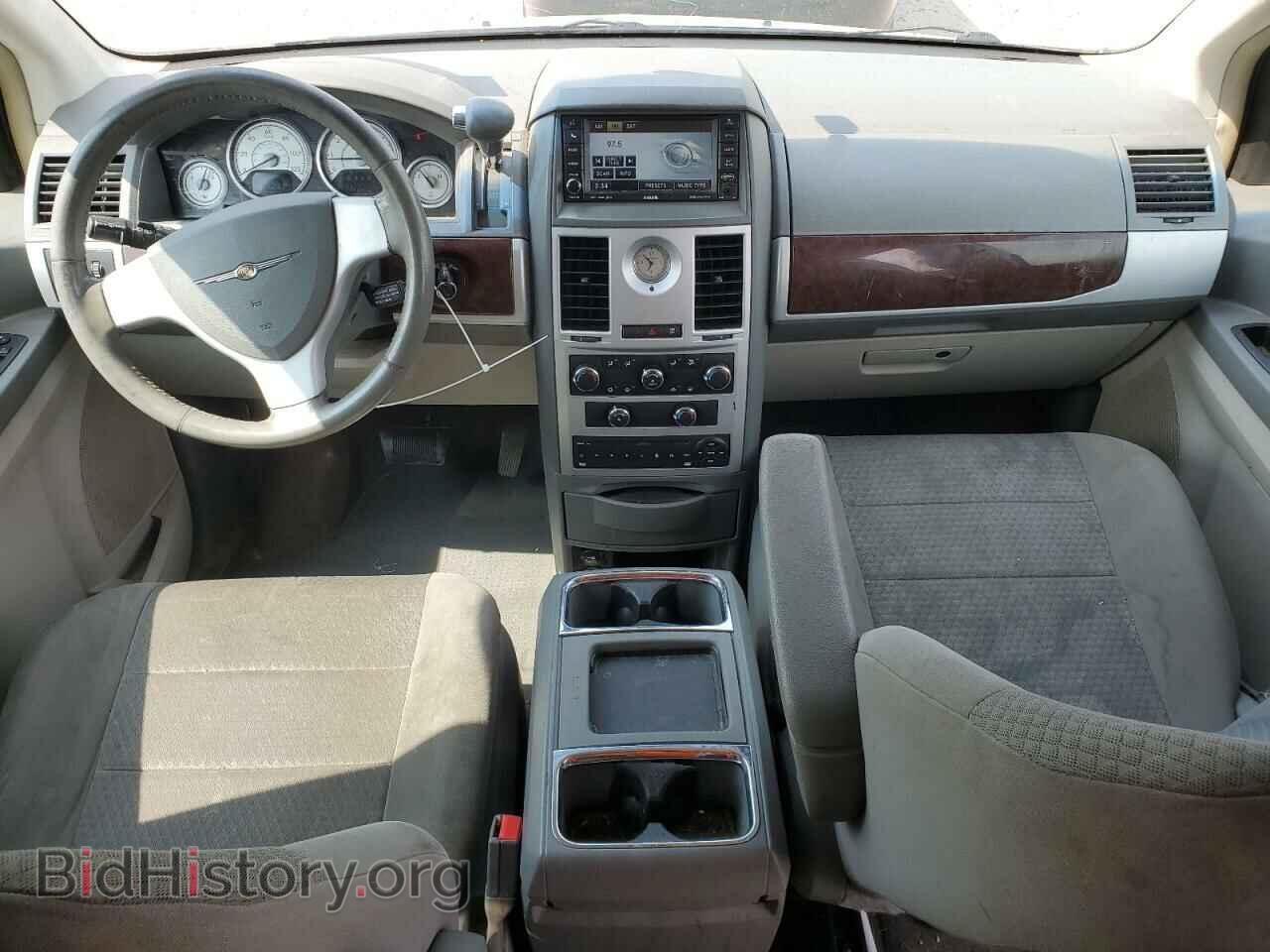 2010 CHRYSLER MINIVAN - VIN: 2A4RR5D13AR104920 - Фото 8