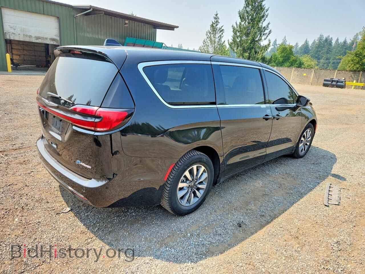 2024 CHRYSLER PACIFICA - VIN: 2C4RC1S72RR169499 - Фото 3