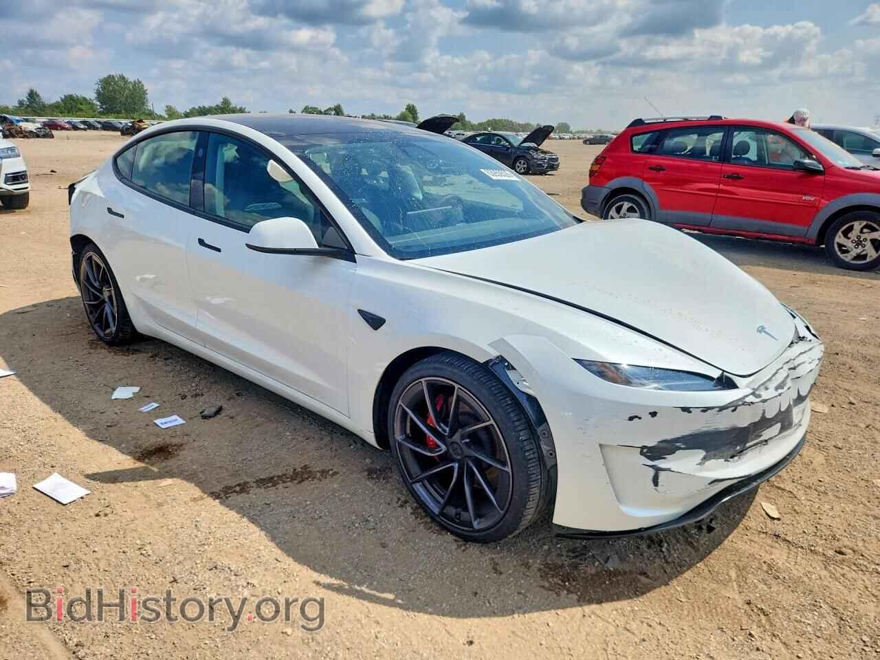 2025 TESLA MODEL 3 - VIN: 5YJ3E1ET6SF028297 - Photo 4