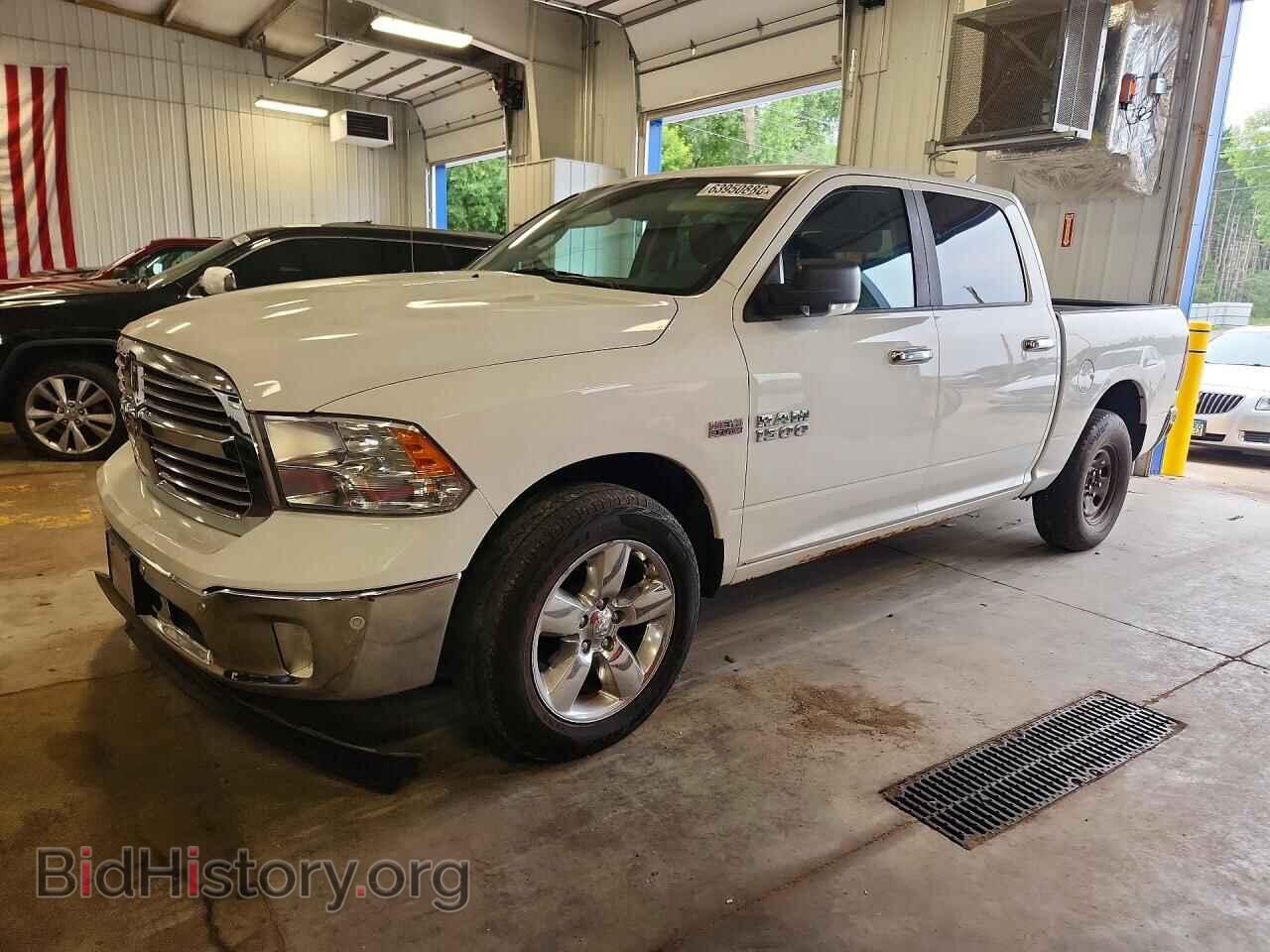 Photo 1C6RR7LT1JS268242 - RAM 1500 2018