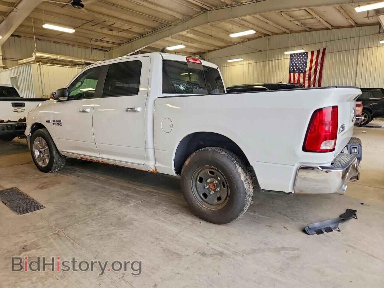 2018 RAM 1500 - VIN: 1C6RR7LT1JS268242 - Photo 2