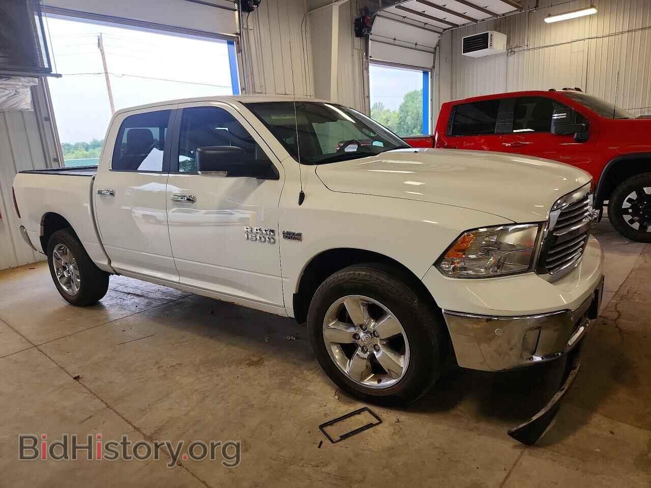 2018 RAM 1500 - VIN: 1C6RR7LT1JS268242 - Photo 4