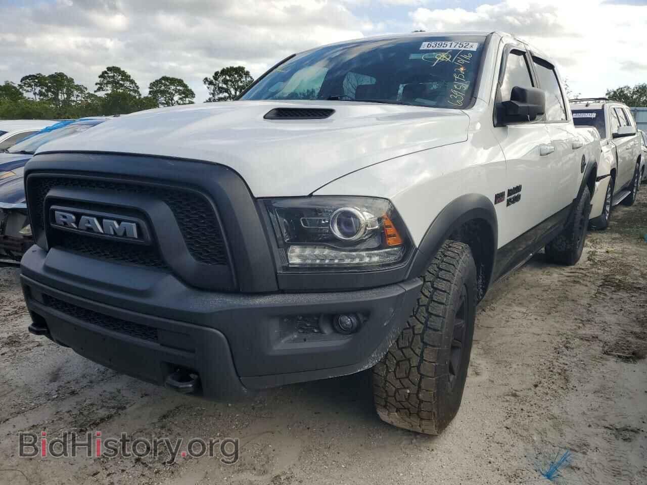 2018 RAM 1500 - VIN: 1C6RR7YT3JS205295 - Фото 2