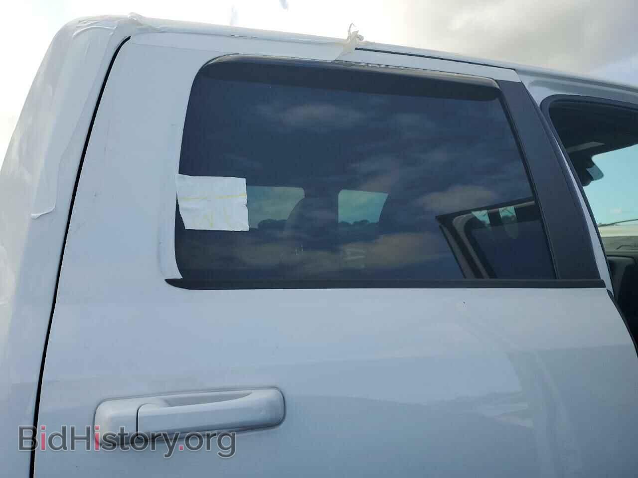 2018 RAM 1500 - VIN: 1C6RR7YT3JS205295 - Фото 9