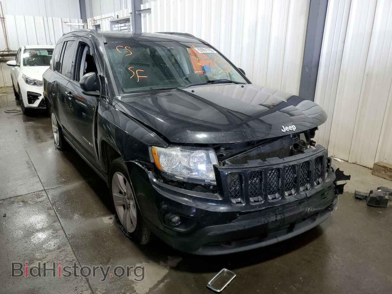 Photo 1J4NT1FB5BD213950 - JEEP COMPASS 2011