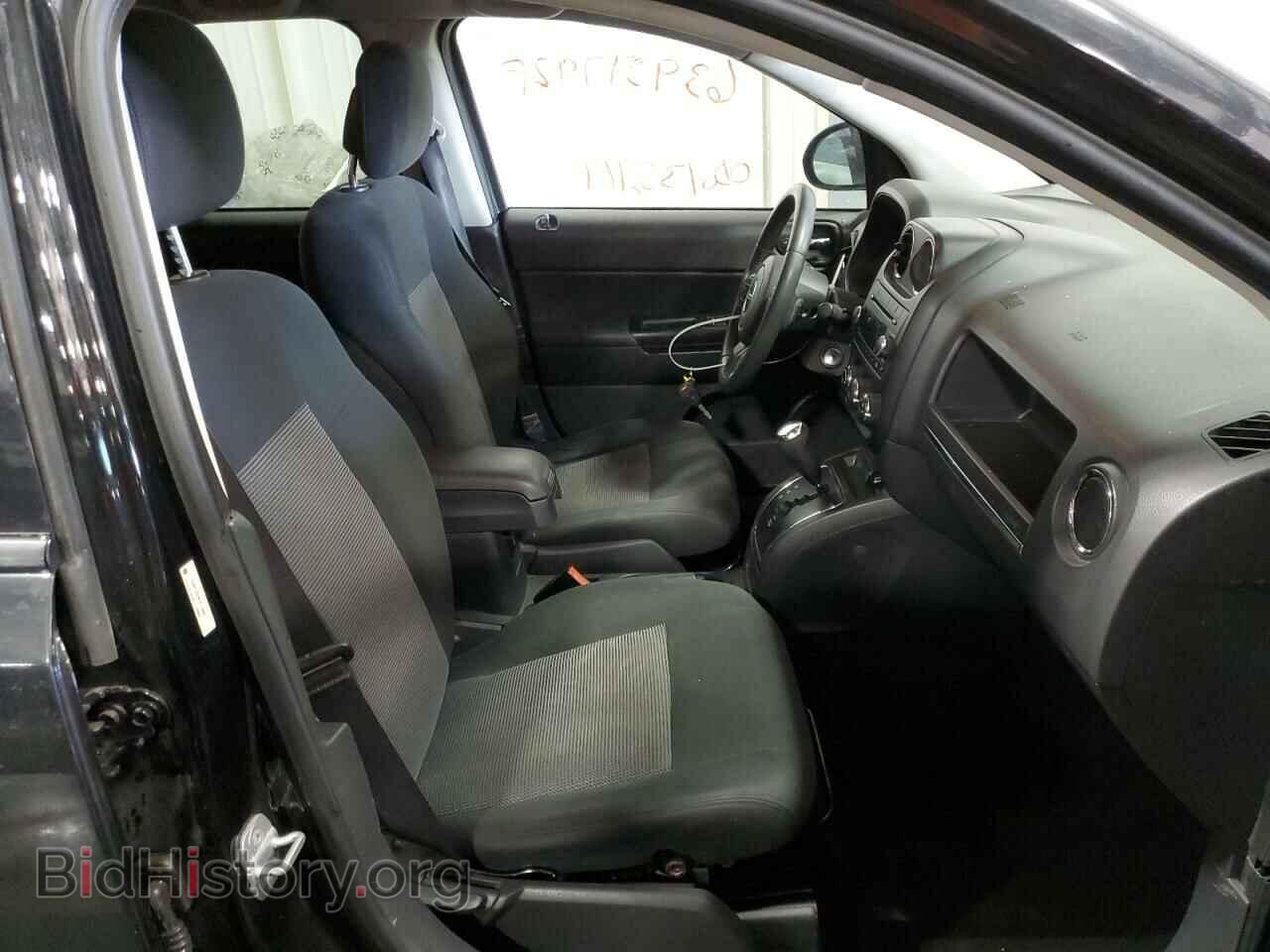 2011 JEEP COMPASS - VIN: 1J4NT1FB5BD213950 - Фото 5