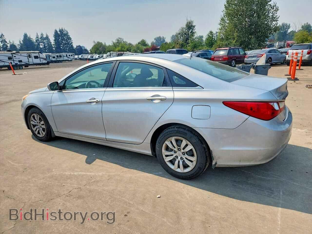 2012 HYUNDAI SONATA - VIN: 5NPEB4AC7CH375813 - Фото 2