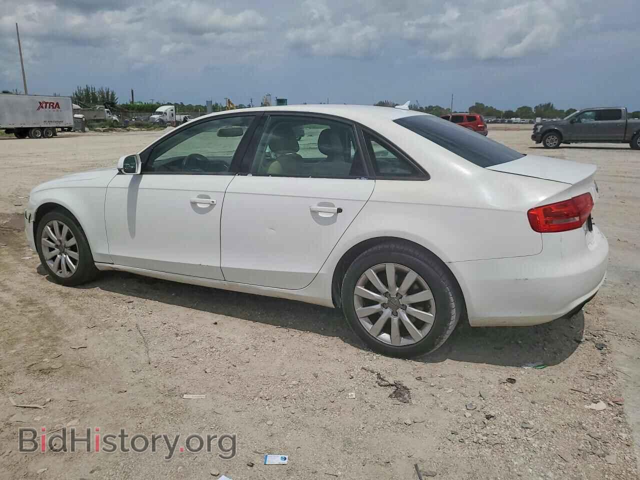 2013 AUDI A4 - VIN: WAUBFAFL9DN022647 - Photo 2