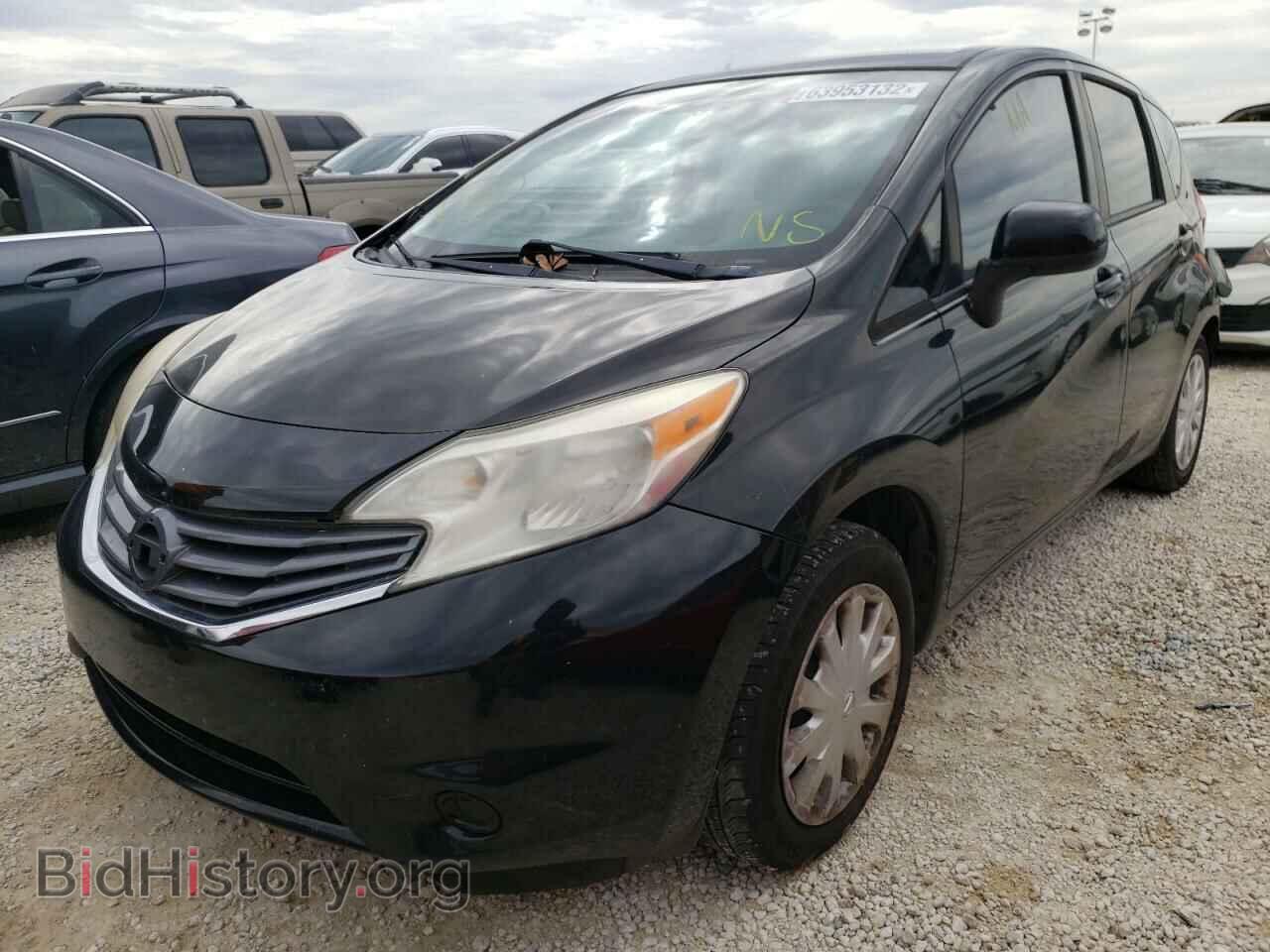 2014 NISSAN VERSA - VIN: 3N1CE2CP8EL360598 - Фото 2