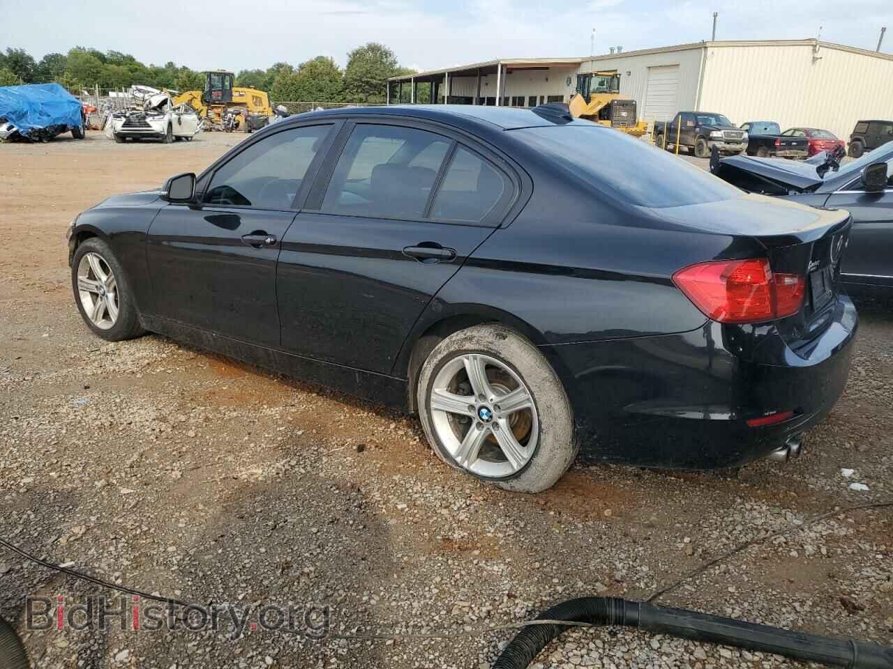 2013 BMW 3 SERIES - VIN: WBA3A5C53DF359339 - Фото 2
