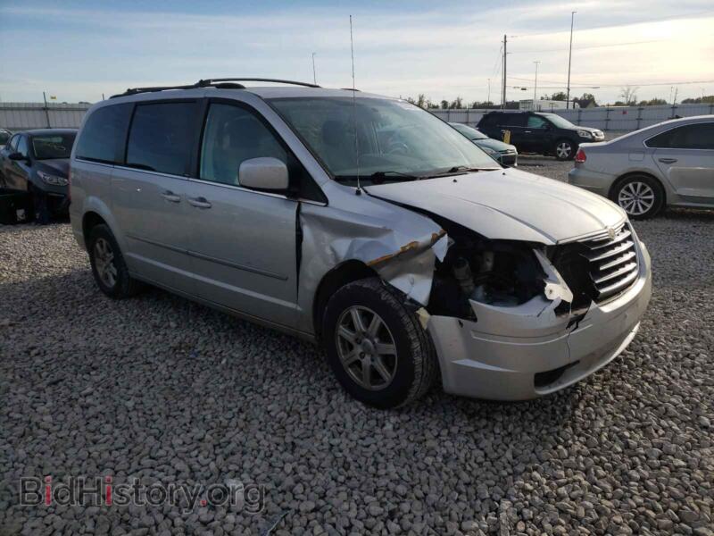 2010 Chrysler MINIVAN Town & COU (VIN 2A4RR5D14AR204055) — photo 1 of 10, Copart, damage: front end