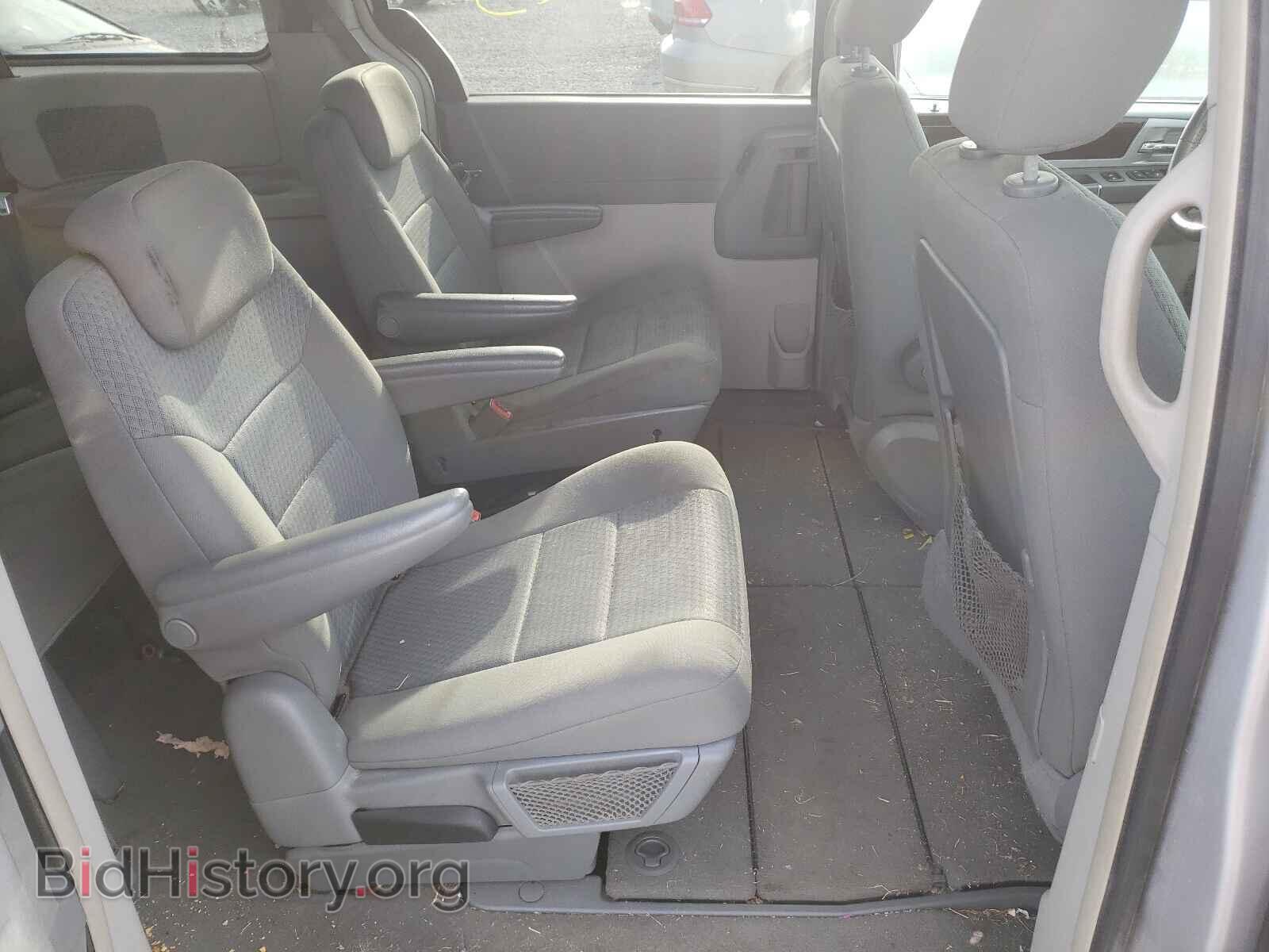 2010 CHRYSLER MINIVAN - VIN: 2A4RR5D14AR204055 - Photo 6