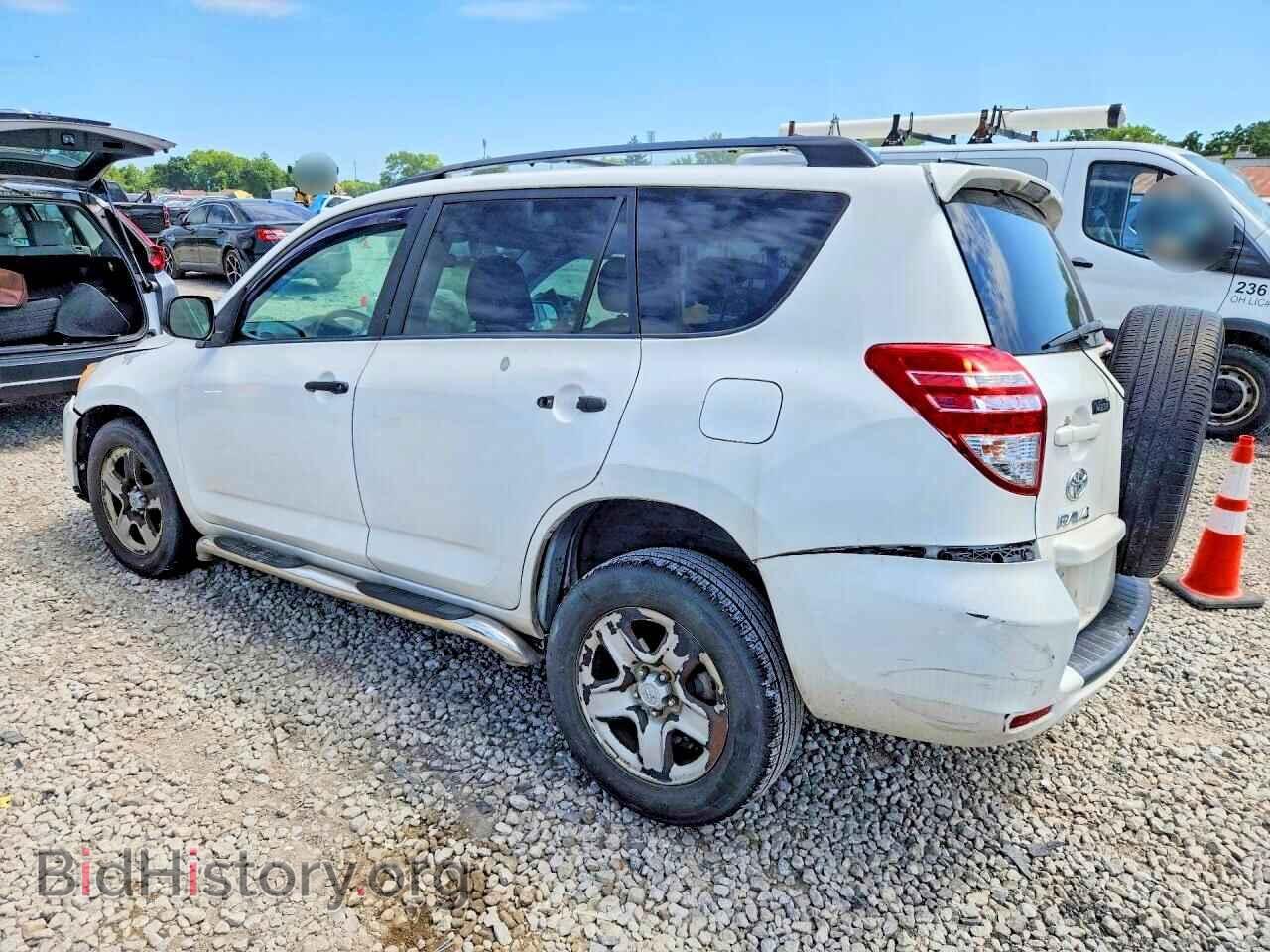 2011 TOYOTA RAV4 - VIN: 2T3BF4DV3BW098315 - Фото 2