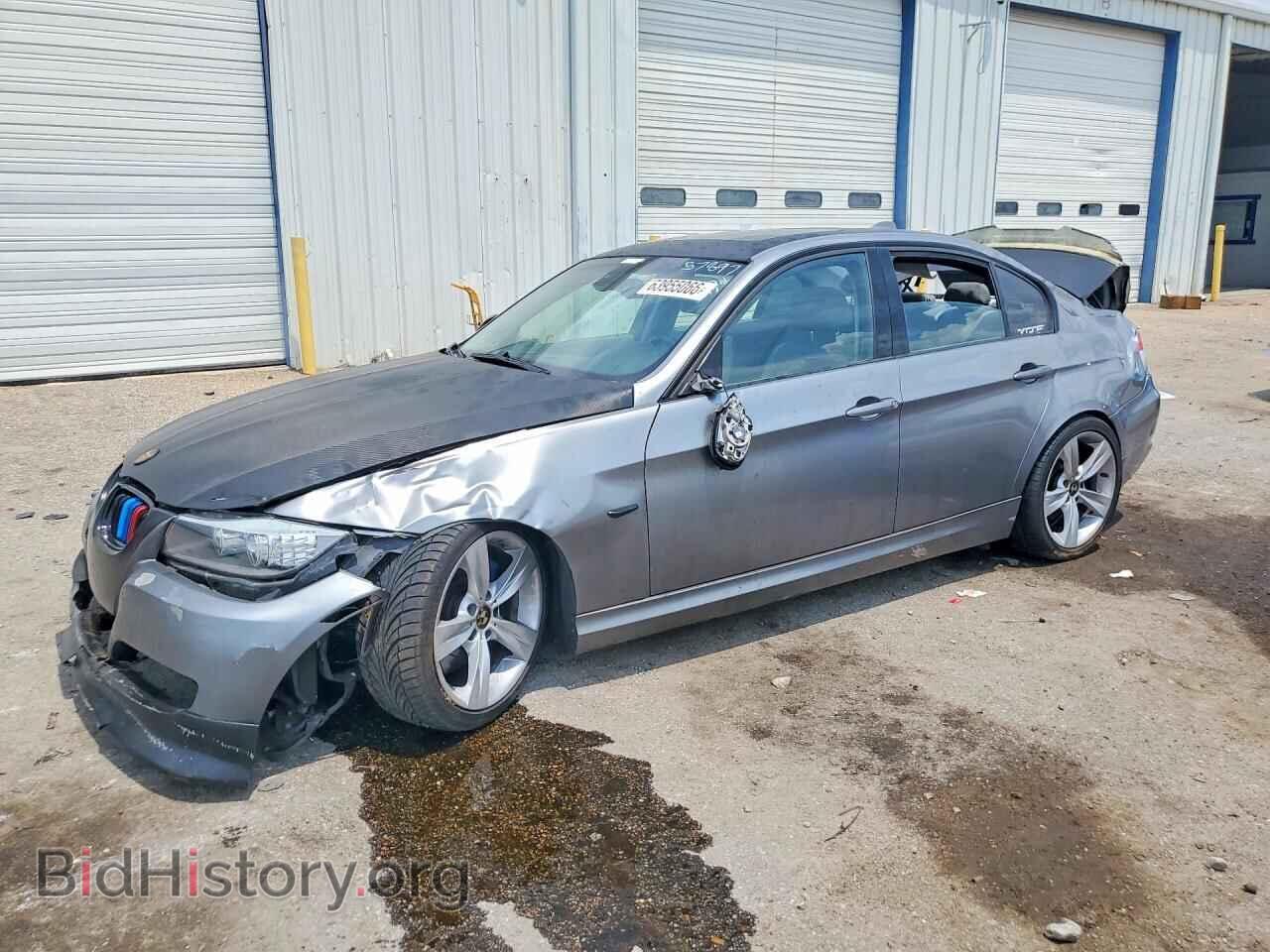 Фотография WBAPM77559NL87932 - BMW 3 SERIES 2009
