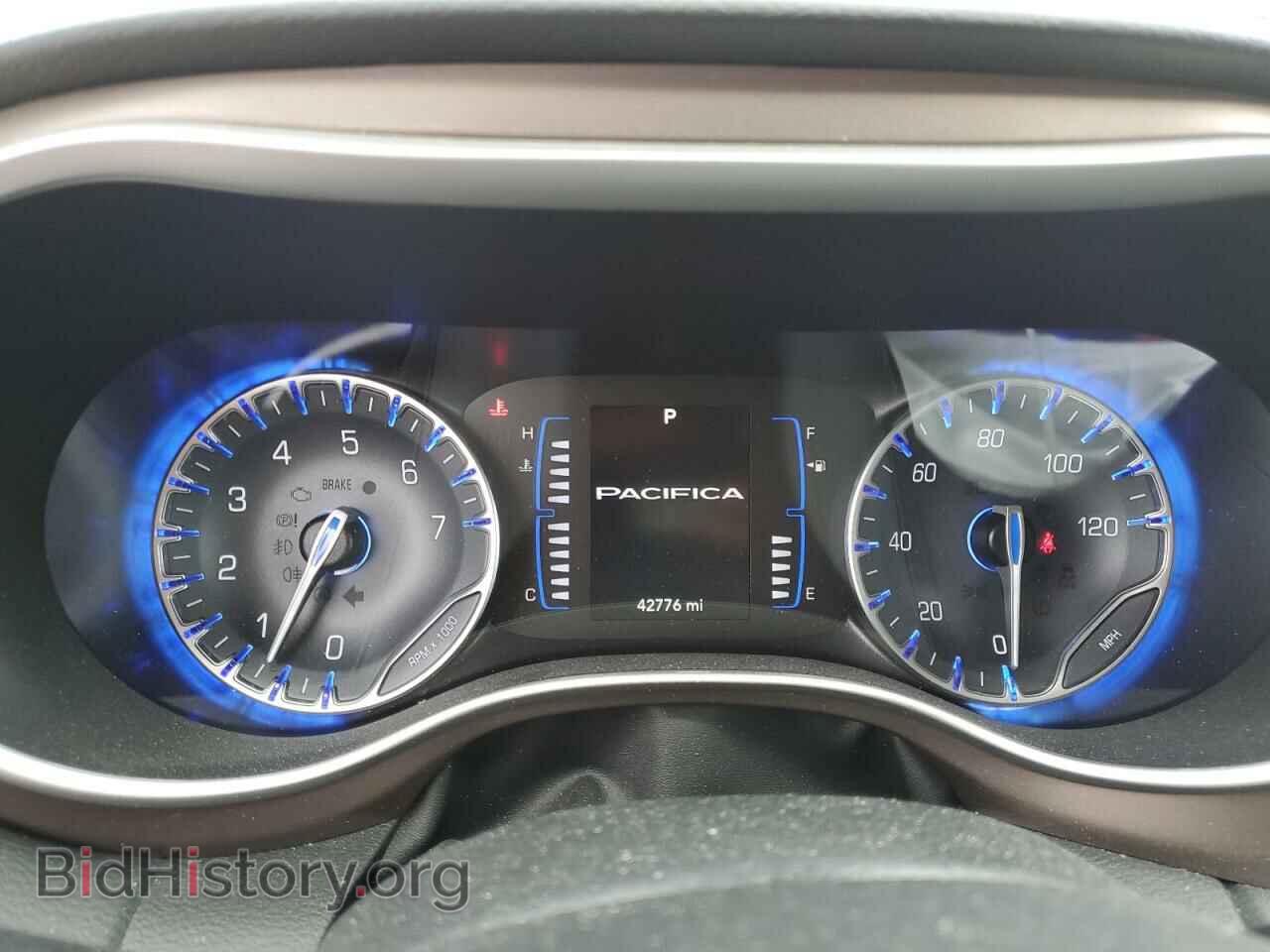 2019 CHRYSLER PACIFICA - VIN: 2C4RC1BG9KR703832 - Фото 9