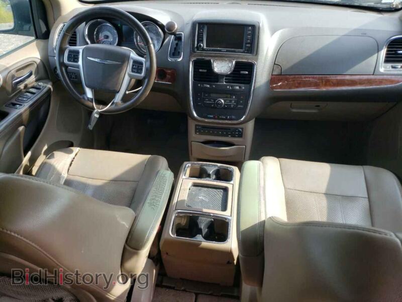 2011 Chrysler MINIVAN (VIN 2A4RR8DG6BR718710) — фото 8 из 13