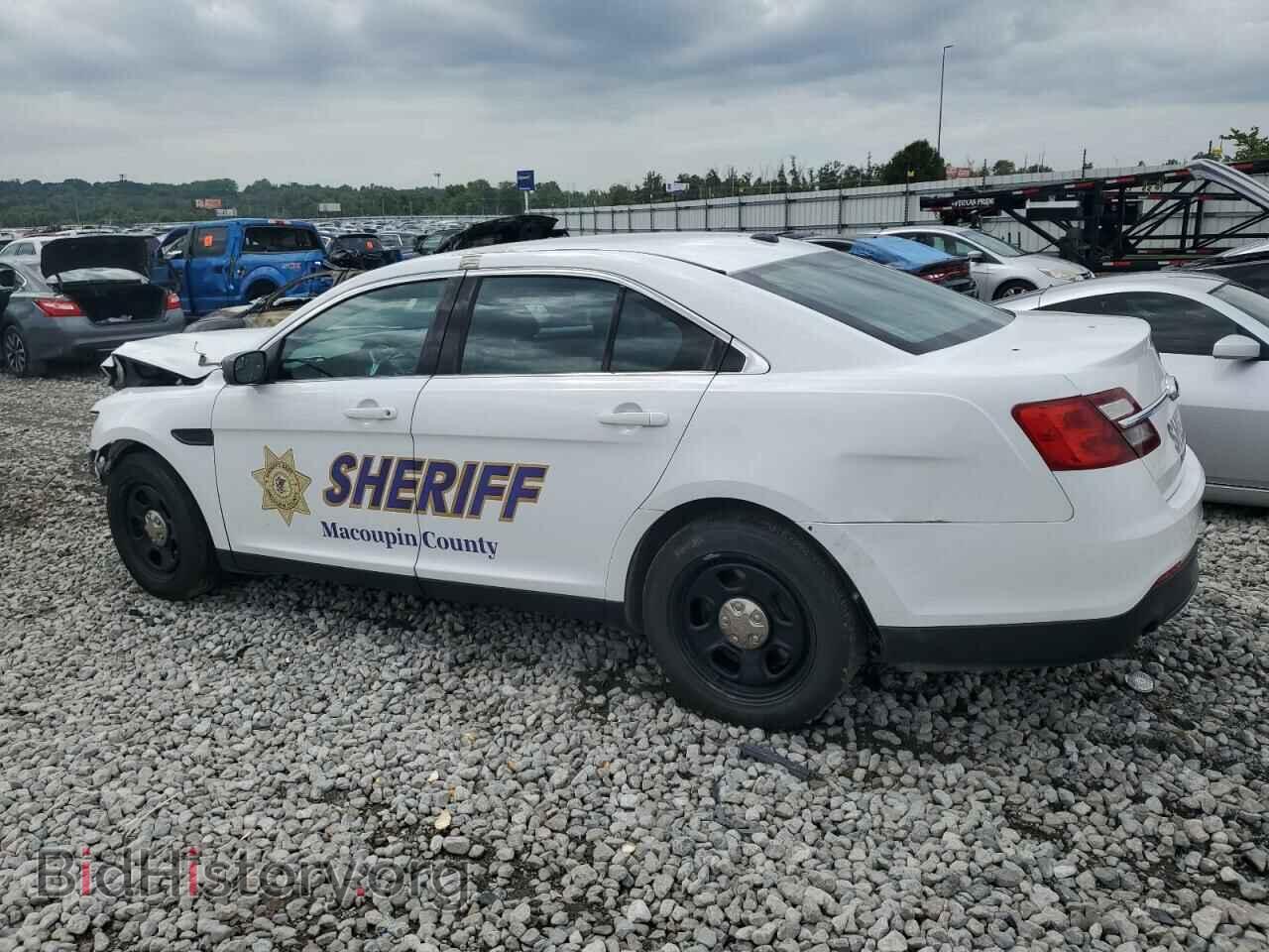2016 FORD TAURUS - VIN: 1FAHP2MK0GG147657 - Фото 2