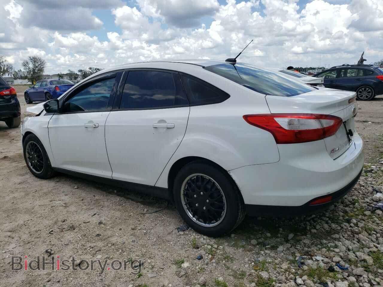 2012 FORD FOCUS - VIN: 1FAHP3F22CL137913 - Photo 2