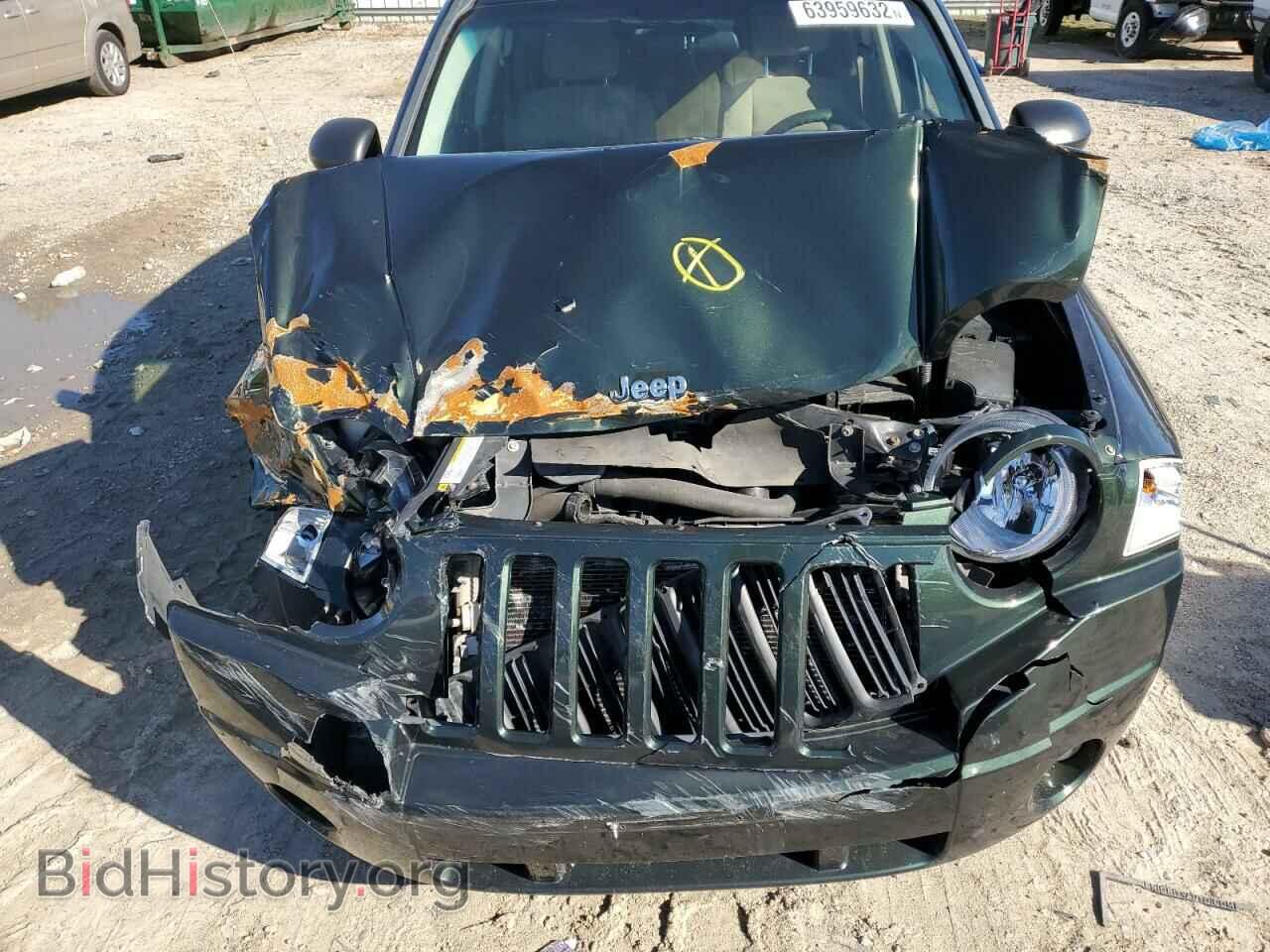2010 JEEP COMPASS - VIN: 1J4NT1FA8AD676476 - Photo 9