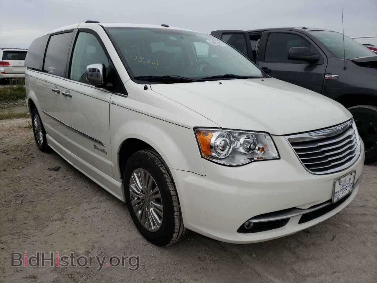 Photo 2A4RR6DG5BR763528 - CHRYSLER MINIVAN 2011