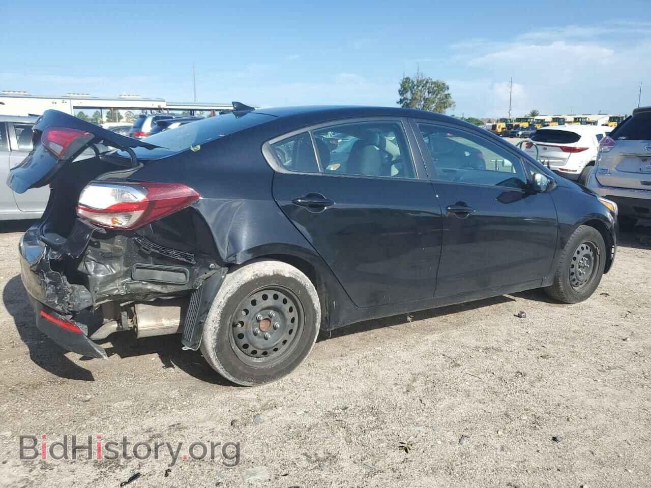 2017 KIA FORTE - VIN: 3KPFL4A71HE064832 - Фото 3