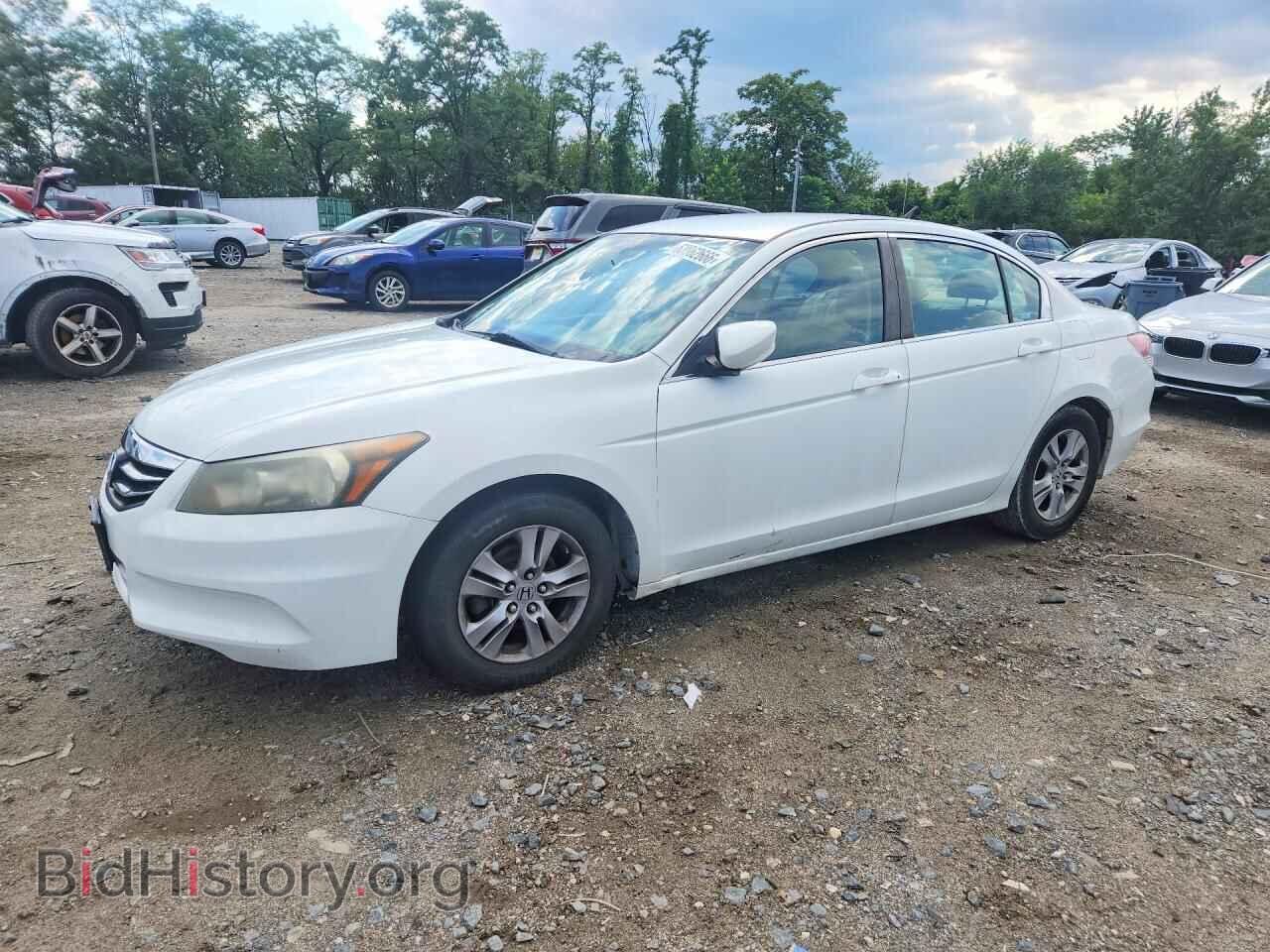 Photo 1HGCP2F69BA141048 - HONDA ACCORD 2011