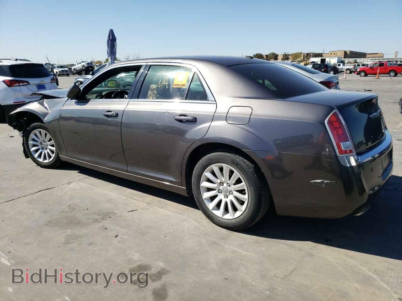 2014 CHRYSLER 300 - VIN: 2C3CCAAG2EH202948 - Фото 2