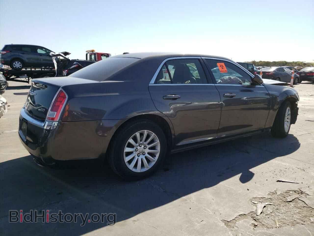 2014 CHRYSLER 300 - VIN: 2C3CCAAG2EH202948 - Фото 3