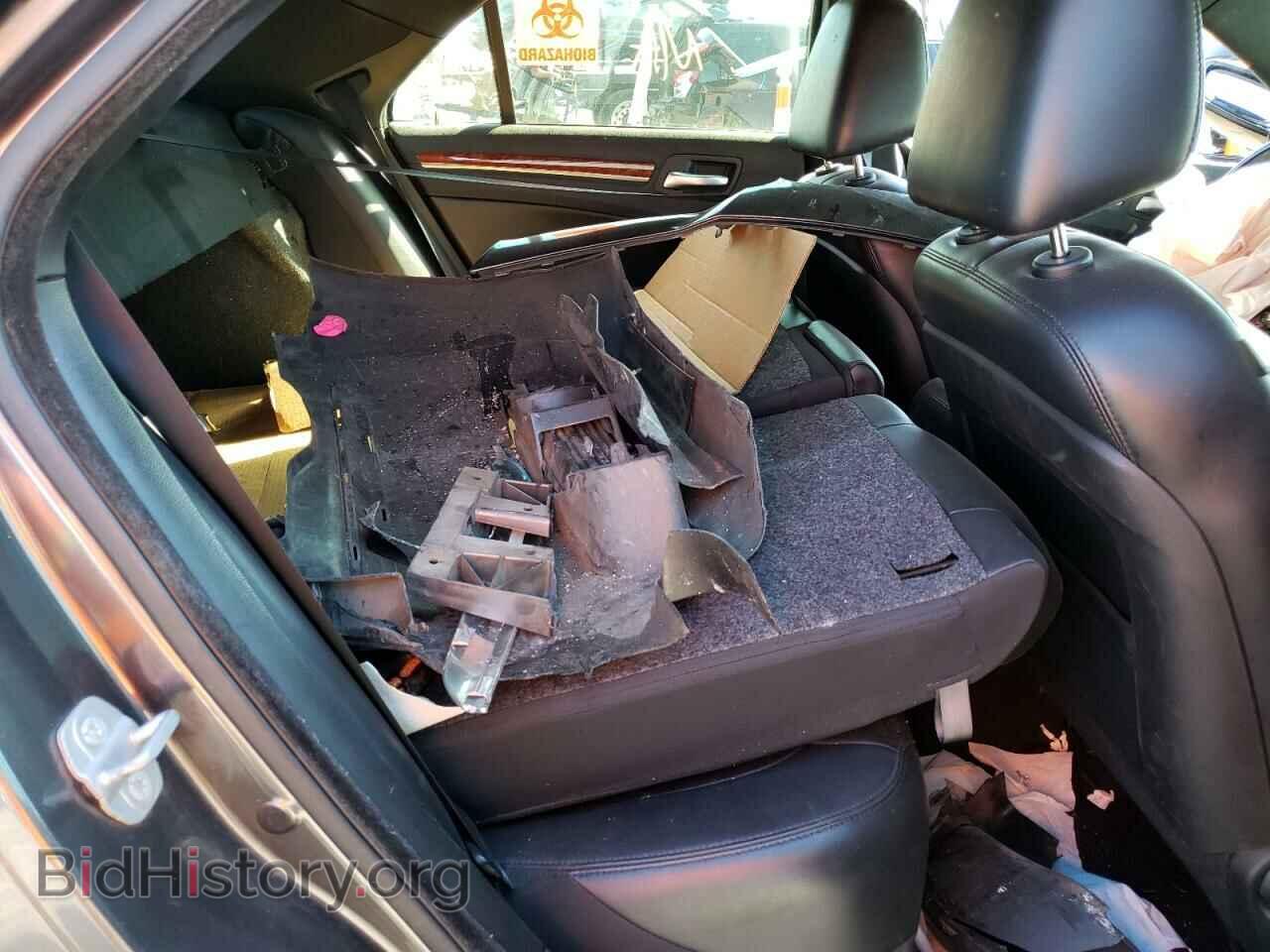 2014 CHRYSLER 300 - VIN: 2C3CCAAG2EH202948 - Фото 10