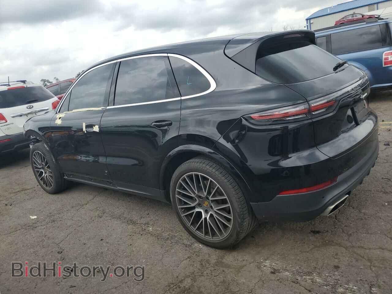 2020 PORSCHE CAYENNE - VIN: WP1AA2AY3LDA03536 - Photo 2